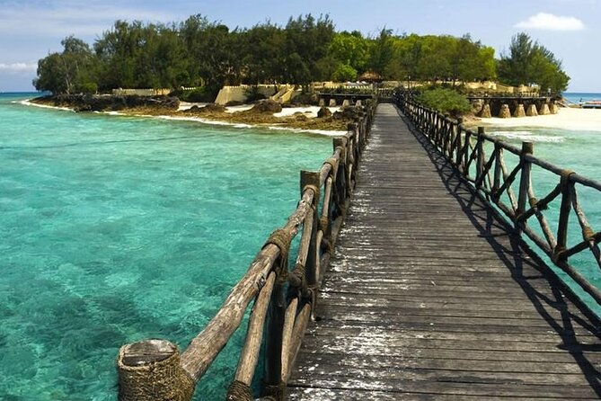 Private Guided Tour to Prison Island, Nakupenda Beach, Stone Town - One day, three very different sides of Zanzibar