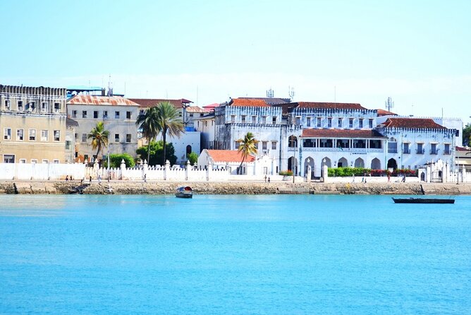 Private Guided Tour to Prison Island, Nakupenda Beach, Stone Town - Timing, weather, and comfort