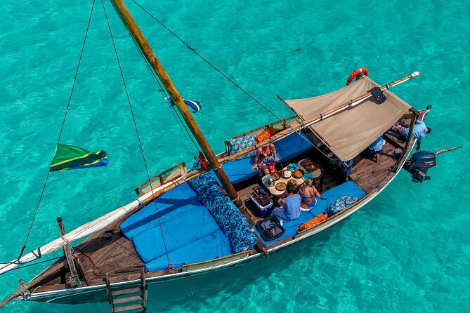 Private/Sharing: Snorkeling with Dolphins Sandbank in Mnemba - Leaving Kendwa at 9:00 a.m. on a private dhow