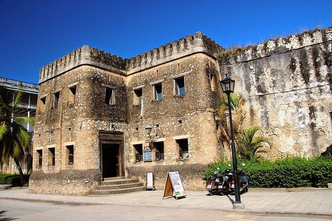 Private Stone Town Half Day Tour - Narrow lanes and the City Market