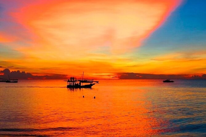 Private Sunset Dhow Cruise in Stone Town Zanzibar - The sunset from the upper deck