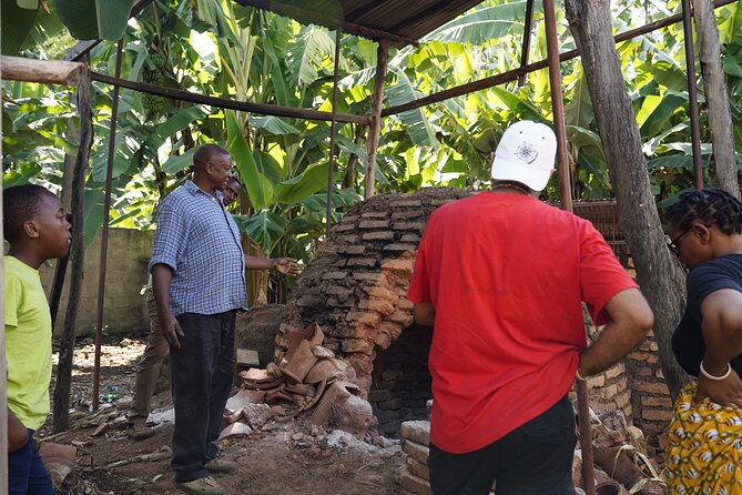 Private Traditional Pottery Class near Arusha - Price, group size, and the transport question