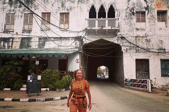 Private Walking Tour Of Stone Town - Darajani Bazaar, where the old town gets practical