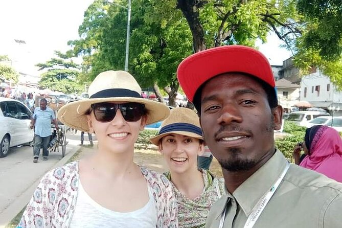 Private Zanzibar Stone Town Historical Tour - Darajani Bazaar and the everyday city