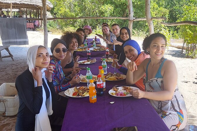 Safari Blue Zanzibar - Kwale Island for sand and a pause