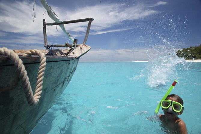 Snorkeling at Mnemba Atoll - What to confirm before you go