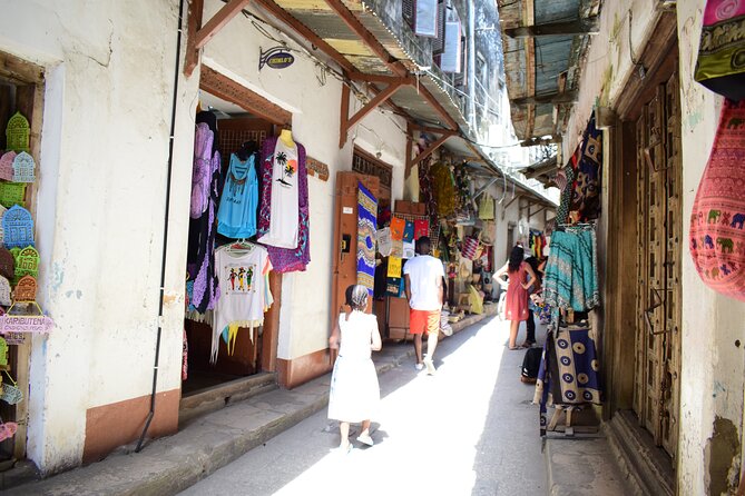 Spice Tour + Stone Town Tour + Prison Island - Freddie Mercury and the People’s Palace