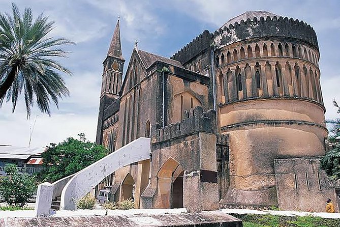 Stone Town and Prison Island Tour (Full Day) - National Museum, House of Wonders, and Sultan’s palace