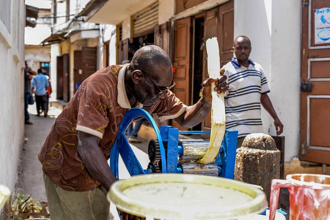 Stone Town Foodie Walk - Starting at Forodhani Garden with coffee and sea air