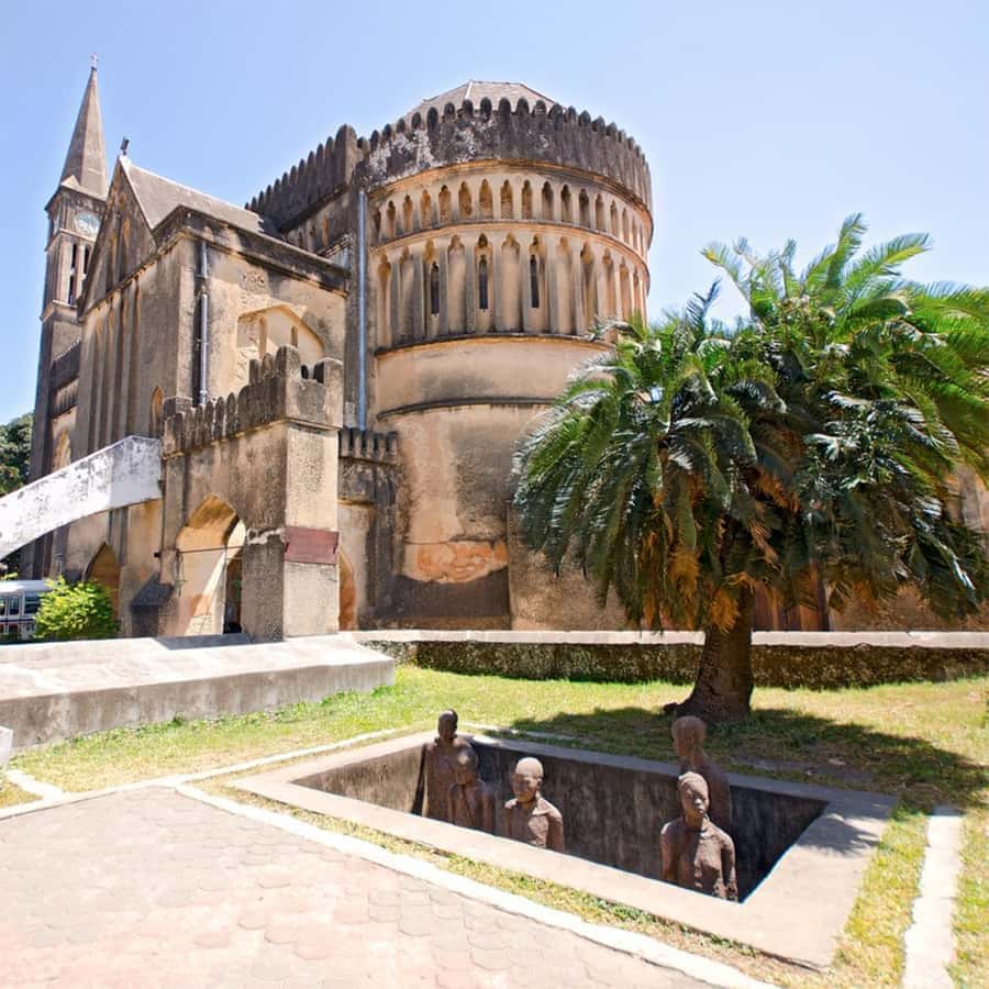 Stone Town Guided Tour: Culture, Slave Market & Spice Market - What the guide adds