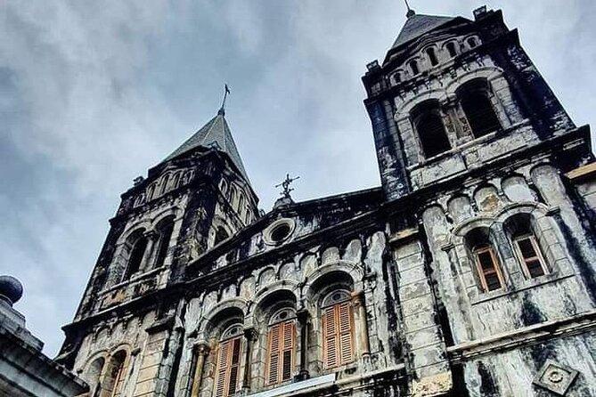 Stone Town Private Tour with Slave Market Tickets - Old Fort and the layers of power