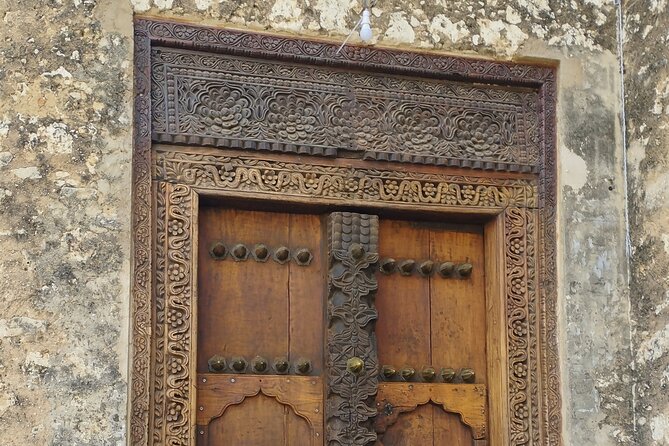 Stone Town Secrets: A walking Tour Zanzibar - Timing, meeting point, and practical planning