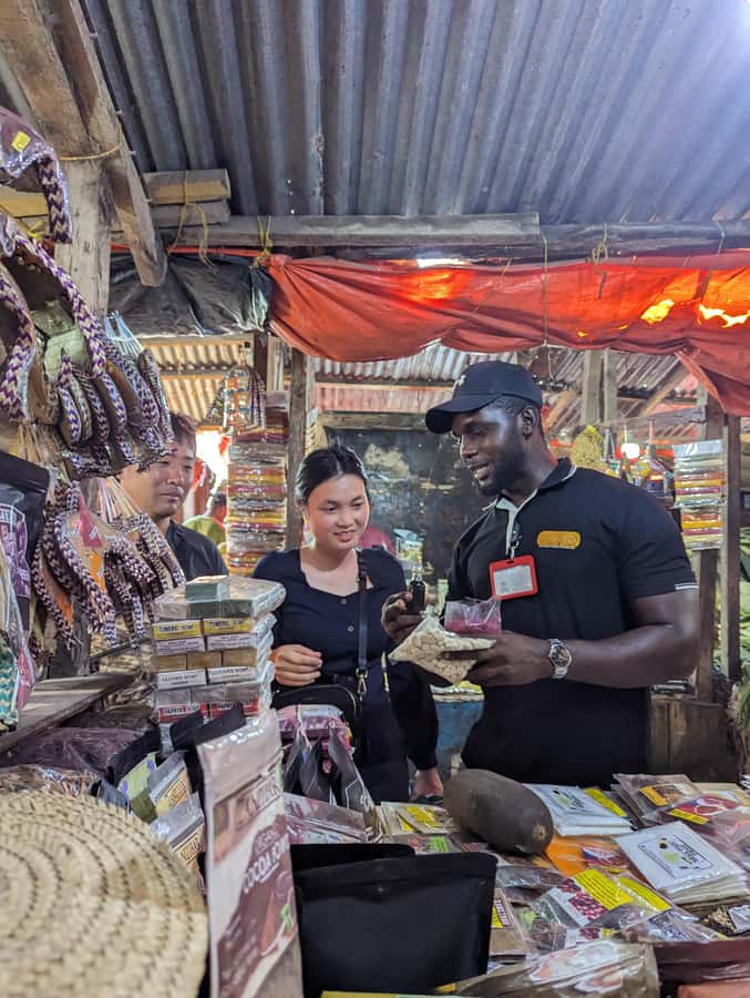 Stone Town: Stone Town and Prison Island Private Day Trip - Key points at a glance