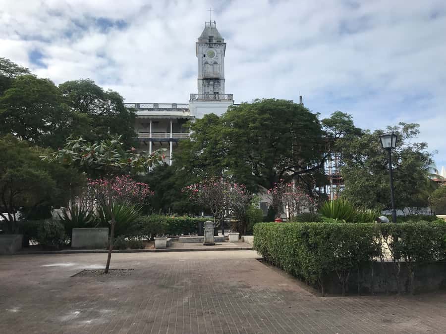 Stone Town: Stone Town and Prison Island Private Day Trip - The National Museum and Arab Fort