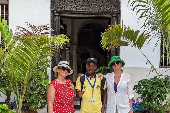 Stone Town Tour in Zanzibar. - The People’s Palace and a royal reminder