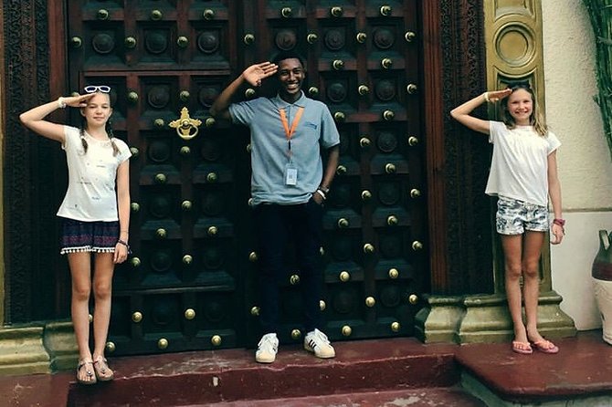 StoneTown Tours - House of Wonder and the changing waterfront