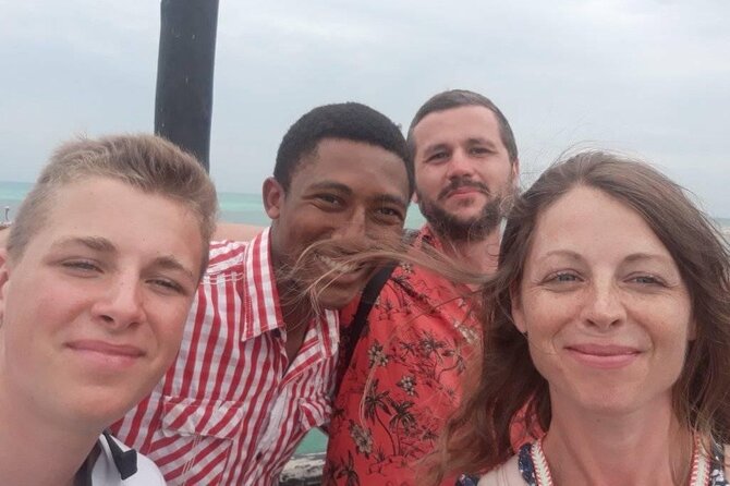 StoneTown Tours - The former slave market and difficult history