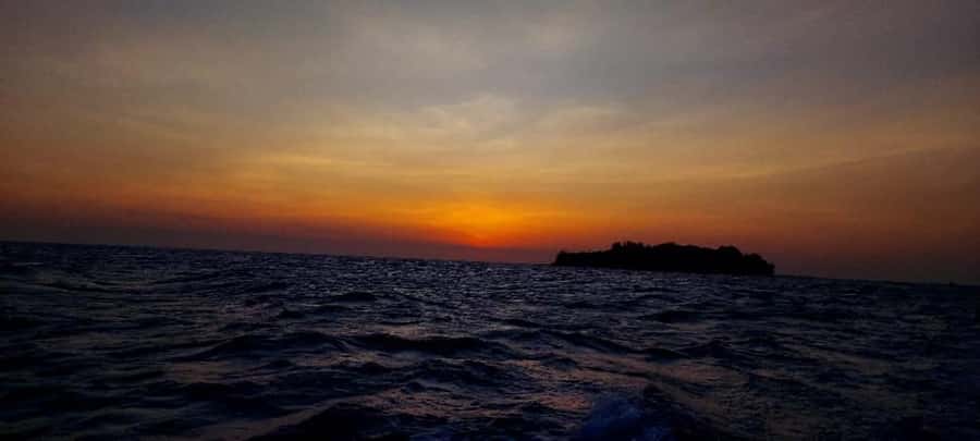 sunset dow cruise at kendwa beach - What the Staff and Group Size Mean