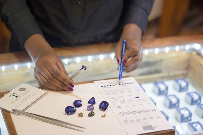 Tanzanite experience tour - Tanzanite shopping in Arusha - Inside the Tanzanite Experience museum