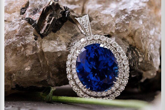 Tanzanite experience tour - Tanzanite shopping in Arusha - What $35 buys you, and what it does not
