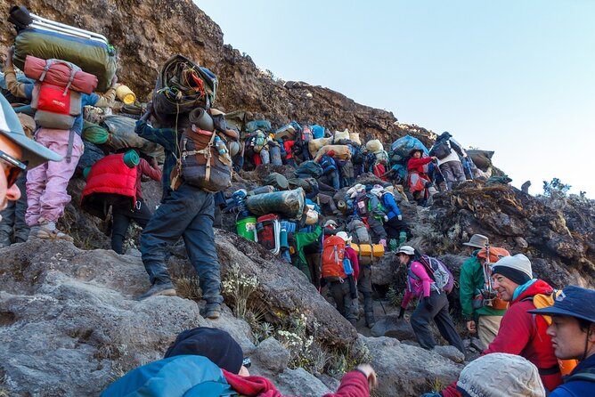 The best 6-Days Kilimanjaro hiking (Machame route)whiskey route - Day 4: Scrambling over the Barranco Wall
