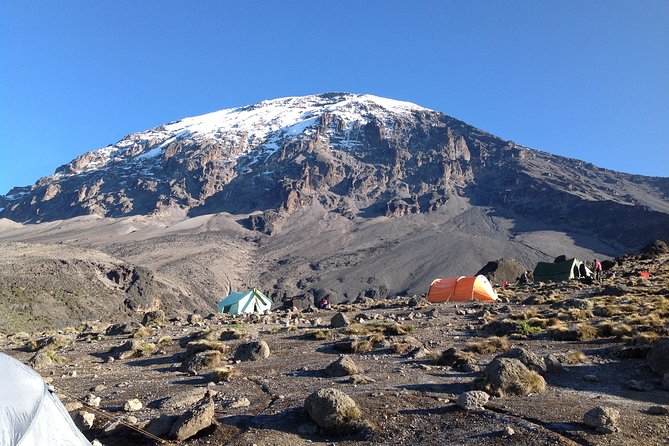 The best 6-Days Kilimanjaro hiking (Machame route)whiskey route - Day 5: Confirm the summit timetable before you go