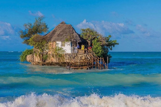 The Rock Restaurant by Speed Boat - Key points at a glance