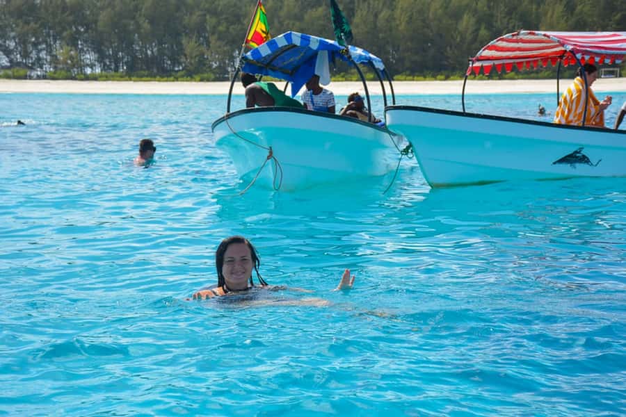 Zanzibar : 1 Day Blue Safari, Blue horizon experience - Why a Traditional Dhow Changes the Pace