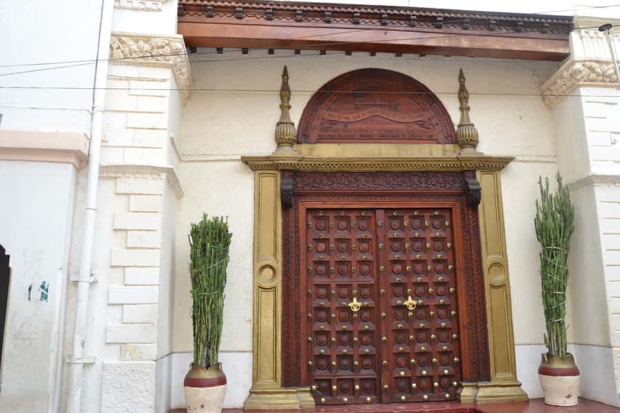 Zanzibar: 3 Hours Private Stone Town walking Tour with Guide - Freddie Mercury’s birthplace and modern Zanzibar