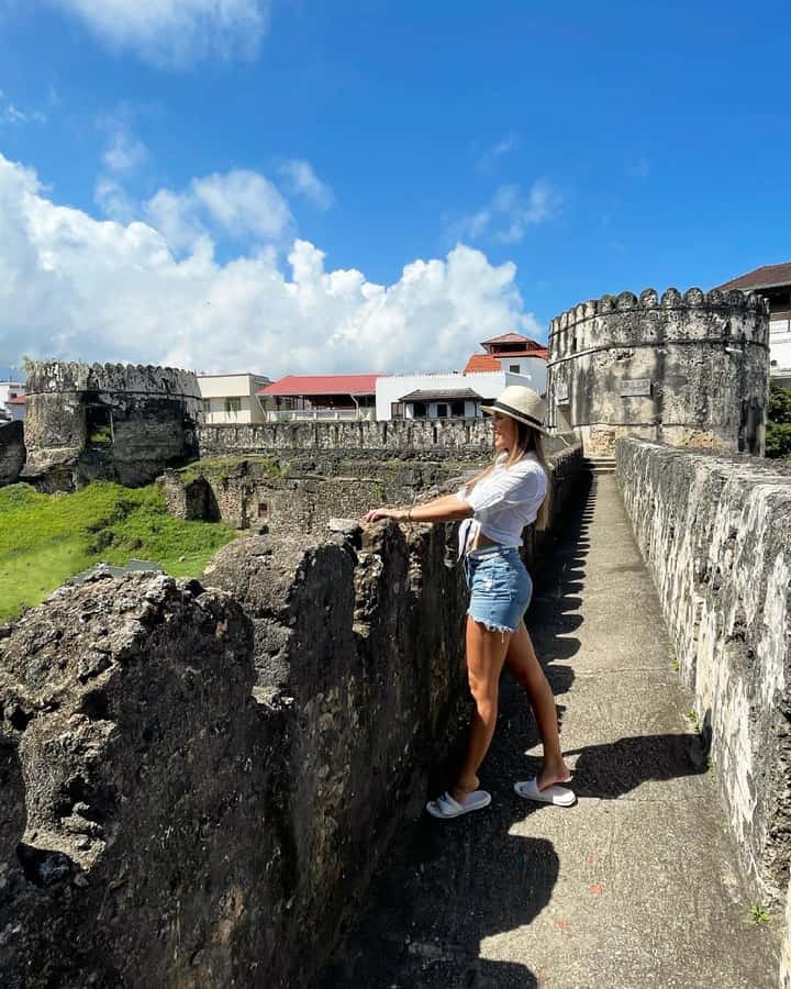 Zanzibar: 3 Hours Private Stone Town walking Tour with Guide - The cathedral, doors, and smaller discoveries