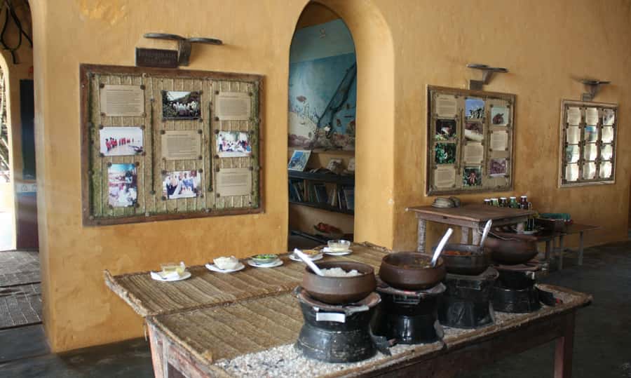 Zanzibar: Full-Day Protected Chumbe Island Tour w. Lunch - The first look at Chumbe’s protected shore