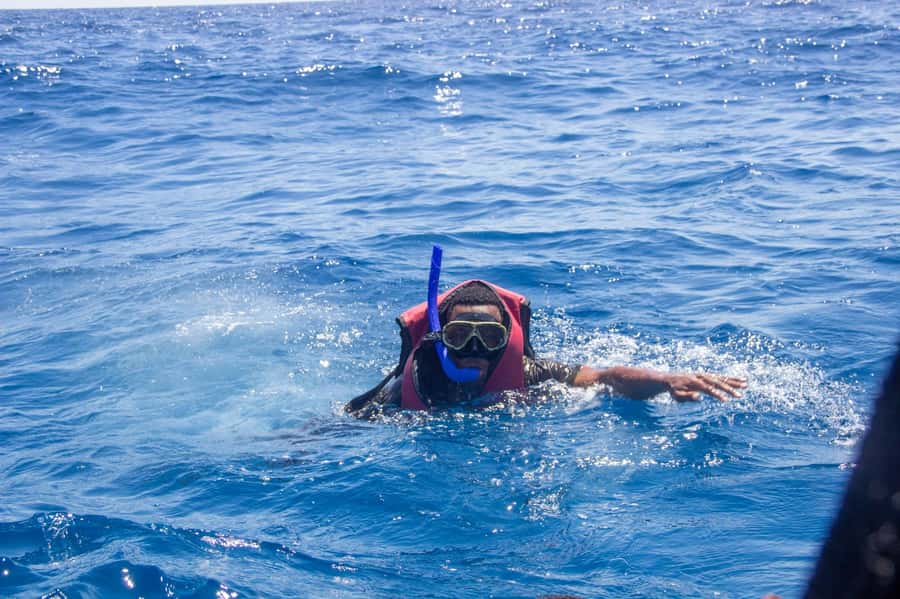 Zanzibar: Mnemba island Snorkeling & Boat Tour with Lunch - Key points to know before you book