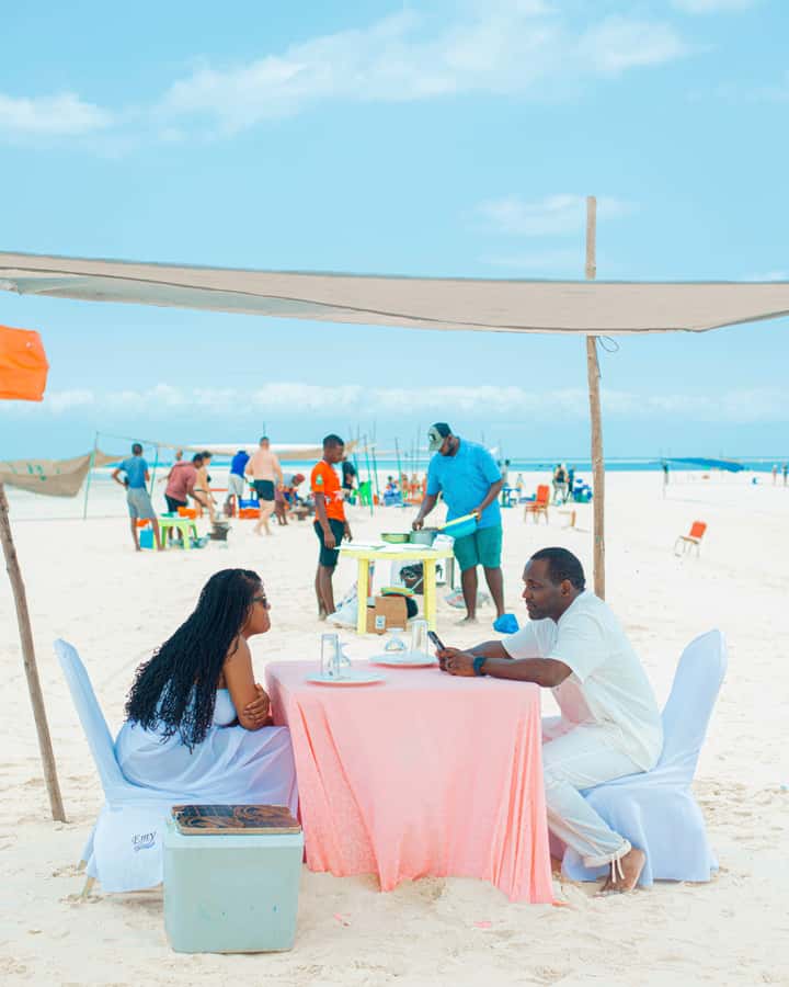 Zanzibar: Nakupenda Sandbank & Prison Island Trip with Lunch - Boat rides and the shape of the day