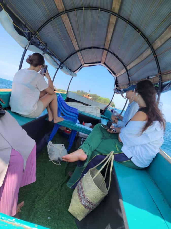 Zanzibar: Prison Island & Nakupenda Boat Tour with BBQ Lunch - The return ride and final drop-off