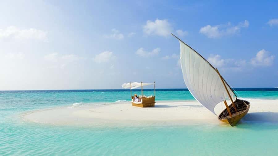 Zanzibar: Prison Island & Nakupenda Boat Tour with BBQ Lunch - Meeting your guide outside Stone Town