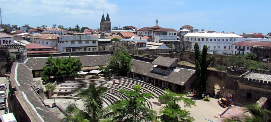 Zanzibar: Stone Town 3-Hour Walking Tour - Forodhani Gardens and the waterfront