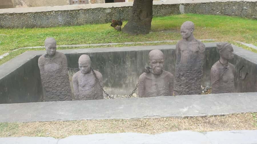 Zanzibar: Stone Town City Tour and Spice Farm with Lunch - Guides, communication, and the human factor