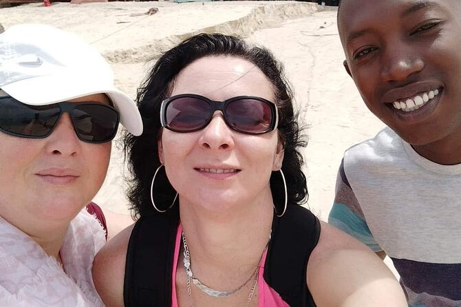 Zanzibar Stone Town: Historical Walking Tour With a Local Guide - The Old Arab Fort and the route to Forodhani Garden