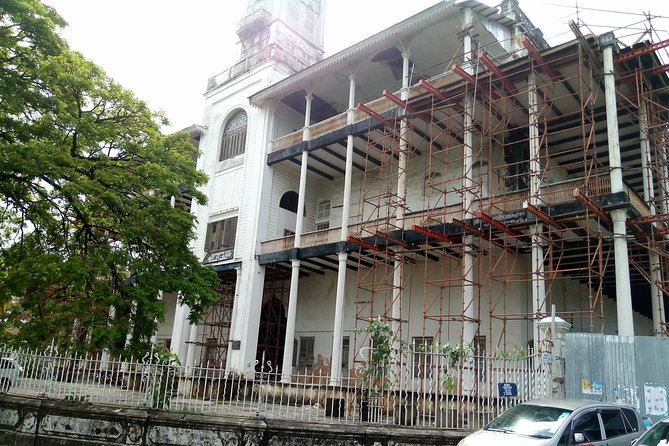 Zanzibar Stone Town Tour (City Tour) - The Sultanate’s first palace and its surprising modern features